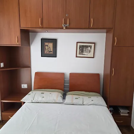 Alma Appartement *
